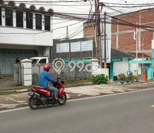 Ruko disewakan di Padalarang Bandung Barat dengan luas bangunan 433m2 Ruko disewakan di Padalarang Bandung Barat dengan luas bangunan 433m2