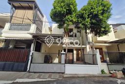 For Sale! Premium House LT 102m2 Desain Modern di Cipinang For Sale! Premium House LT 102m2 Desain Modern di Cipinang