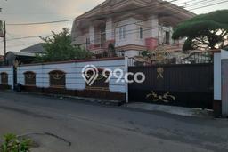 For Sale! Premium House LT 553m2 Desain Elegan di Margahayu For Sale! Premium House LT 553m2 Desain Elegan di Margahayu
