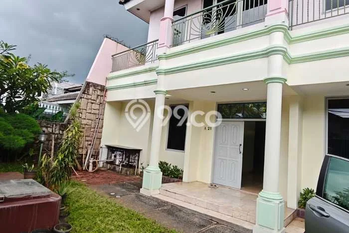 Hunian Mewah Siap Huni LT 300m2 di Kebon Jeruk, Jakarta Barat Hunian Mewah Siap Huni LT 300m2 di Kebon Jeruk, Jakarta Barat