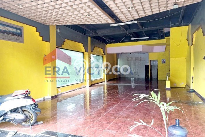 Dijual Ruko di Klojen Malang LT 133m2 / LB 450m2 Dijual Ruko di Klojen Malang LT 133m2 / LB 450m2