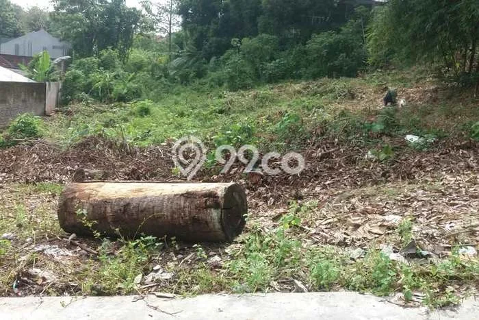 Tanah Dijual Lokasi Strategis di Semarang dengan Luas 859m2 Tanah Dijual Lokasi Strategis di Semarang dengan Luas 859m2