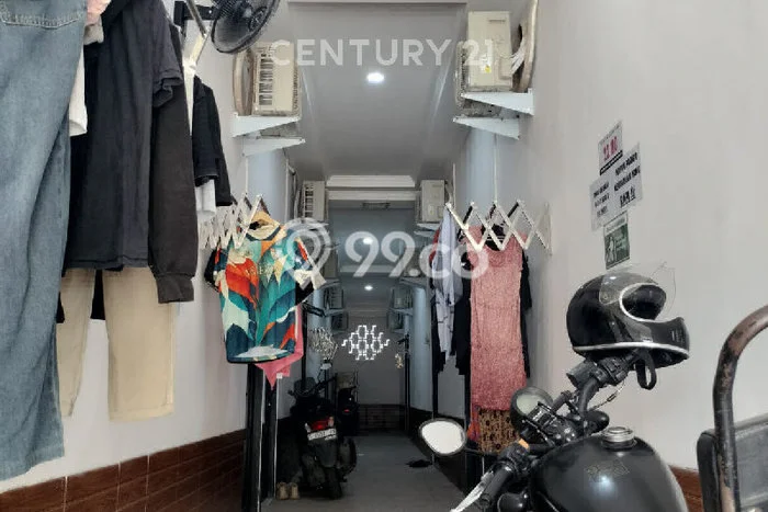 Dijual Cepat Rumah Favorit Siap Huni LB 200m2 di Karawang Barat, Karawang Dijual Cepat Rumah Favorit Siap Huni LB 200m2 di Karawang Barat, Karawang