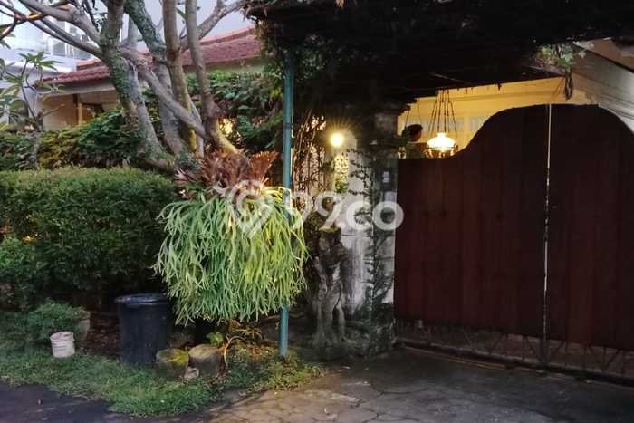 Rumah Cantik Siap Huni Di Denpasar Timur Luas 180m2 Lokasi Strategis Rumah Cantik Siap Huni Di Denpasar Timur Luas 180m2 Lokasi Strategis