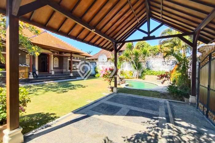 DIJUAL! Vila Kawasan Denpasar Selatan, Area 500m2m², Posisi Strategis DIJUAL! Vila Kawasan Denpasar Selatan, Area 500m2m², Posisi Strategis