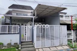 For Sale Rumah 1 Kamar Lokasi Strategis Nyaman dan Strategis di Sidoarjo For Sale Rumah 1 Kamar Lokasi Strategis Nyaman dan Strategis di Sidoarjo
