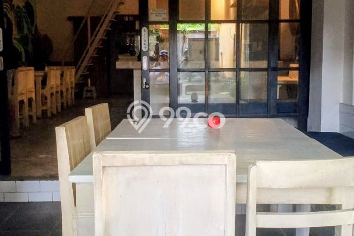 Disewakan Komersial di Kawasan Ramai Seminyak Luas 150m2 Disewakan Komersial di Kawasan Ramai Seminyak Luas 150m2
