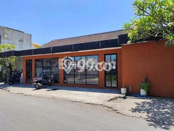 Kantor Disewa di Badung dengan LB 63m2 Area Komersial Ramai Kantor Disewa di Badung dengan LB 63m2 Area Komersial Ramai