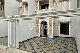 Dijual Cepat Rumah Bagus Siap Huni LB 210m2 di Jagakarsa, Jakarta Selatan Dijual Cepat Rumah Bagus Siap Huni LB 210m2 di Jagakarsa, Jakarta Selatan