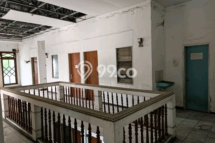 Komersial paling strategis disewakan di Rungkut Surabaya Komersial paling strategis disewakan di Rungkut Surabaya