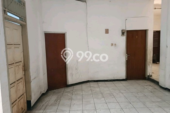 Komersial paling strategis disewakan di Rungkut Surabaya Komersial paling strategis disewakan di Rungkut Surabaya