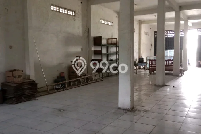 Ruko untuk disewa di Tulangan punya LT 210m2 & LB 310m2 harga sewa kompetitif Ruko untuk disewa di Tulangan punya LT 210m2 & LB 310m2 harga sewa kompetitif