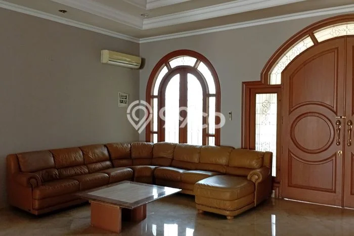 Hunian Bagus Disewakan di Permata Hijau, Jakarta Selatan LT 570m2, LB 500m2 Hunian Bagus Disewakan di Permata Hijau, Jakarta Selatan LT 570m2, LB 500m2