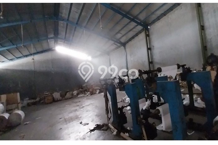 Gudang Bagus Dijual LB 1398m2 Lokasi Strategis Surabaya Area Cocok untuk Berbisnis Gudang Bagus Dijual LB 1398m2 Lokasi Strategis Surabaya Area Cocok untuk Berbisnis