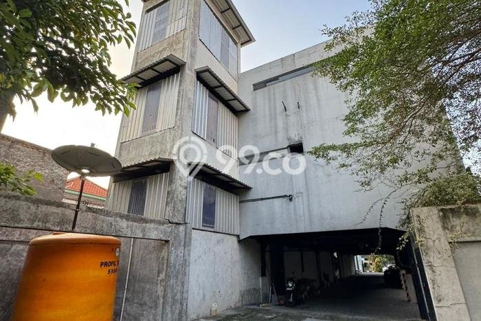 Untuk Dijual! Komersial di HR Muhammad Surabaya LT 989m2 / LB 1280m2 Kawasan Bisnis Untuk Dijual! Komersial di HR Muhammad Surabaya LT 989m2 / LB 1280m2 Kawasan Bisnis