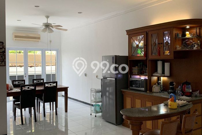Hunian Elit LB 450m2 Siap Huni Desain Elegan di Graha, Surabaya Hunian Elit LB 450m2 Siap Huni Desain Elegan di Graha, Surabaya