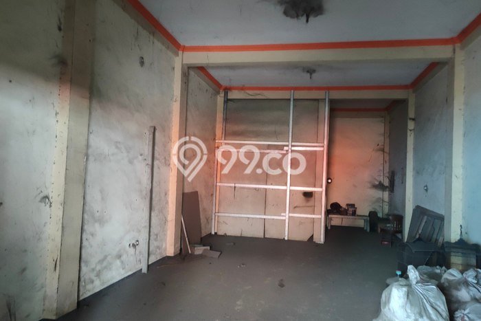 Ruko Dijual di Surabaya LT 110m2 & LB 225m2 Lokasi Terbaik! Ruko Dijual di Surabaya LT 110m2 & LB 225m2 Lokasi Terbaik!