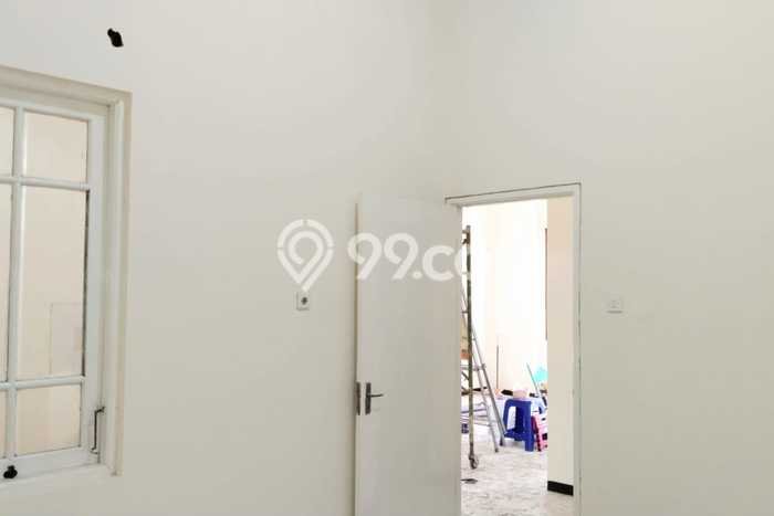 Disewakan Rumah Murah di Pakuwon City Surabaya Punya 2 KT Disewakan Rumah Murah di Pakuwon City Surabaya Punya 2 KT