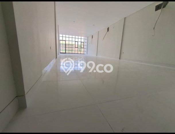 Unit Ruko Dijual di Surabaya Kota Surabaya Luas Tanah 156m2, Luas Bangunan 360m2 Unit Ruko Dijual di Surabaya Kota Surabaya Luas Tanah 156m2, Luas Bangunan 360m2