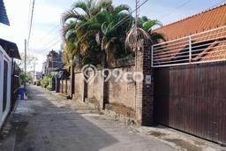 Rumah Minimalis 3 KT LT 200m2 di Sesetan Rumah Minimalis 3 KT LT 200m2 di Sesetan