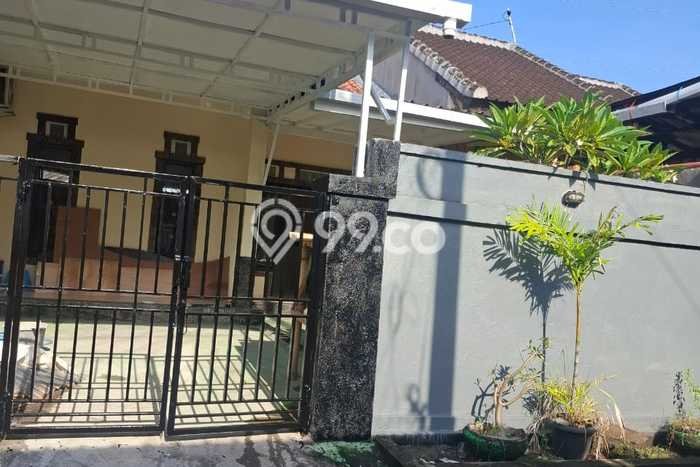 For Sale Hunian Rumah Terawat 2 Kamar di Sanur, Denpasar For Sale Hunian Rumah Terawat 2 Kamar di Sanur, Denpasar