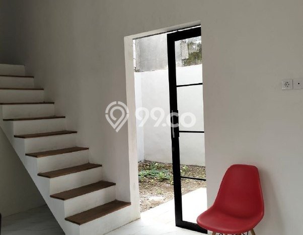 Rumah Luas Asri 3 KT Siap Huni di Sulfat Malang Rumah Luas Asri 3 KT Siap Huni di Sulfat Malang