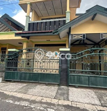 Rumah Bagus Siap Pakai Di Blimbing Luas 150m2 Lokasi Strategis Rumah Bagus Siap Pakai Di Blimbing Luas 150m2 Lokasi Strategis