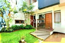 Jual Rumah Mewah Elegan Dengan View Cantik di Bintaro, Tangerang Selatan Jual Rumah Mewah Elegan Dengan View Cantik di Bintaro, Tangerang Selatan