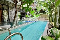 Hunian Mewah LB 552m2 Siap Huni Desain Elegan di Pejaten, Jakarta Selatan Hunian Mewah LB 552m2 Siap Huni Desain Elegan di Pejaten, Jakarta Selatan