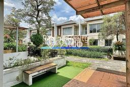 For Sale! Premium House LT 250m2 Desain Modern di Lebak Bulus For Sale! Premium House LT 250m2 Desain Modern di Lebak Bulus