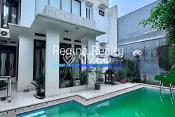 Hunian Mewah Dijual LT 330m2 di Cilandak, Jakarta Selatan Hunian Mewah Dijual LT 330m2 di Cilandak, Jakarta Selatan