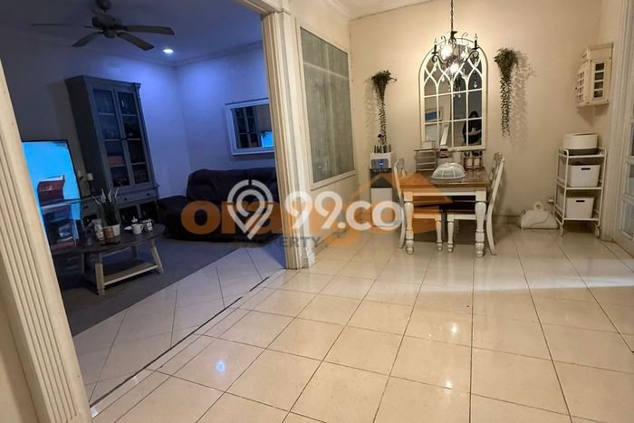 Rumah Luas Asri 3 KT Siap Huni di Citra Grand Jakarta Timur Rumah Luas Asri 3 KT Siap Huni di Citra Grand Jakarta Timur