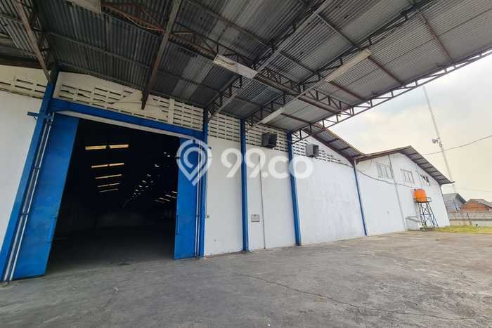 Disewakan Gudang komersial di Ciracas luas bangunan 4035m2 Disewakan Gudang komersial di Ciracas luas bangunan 4035m2