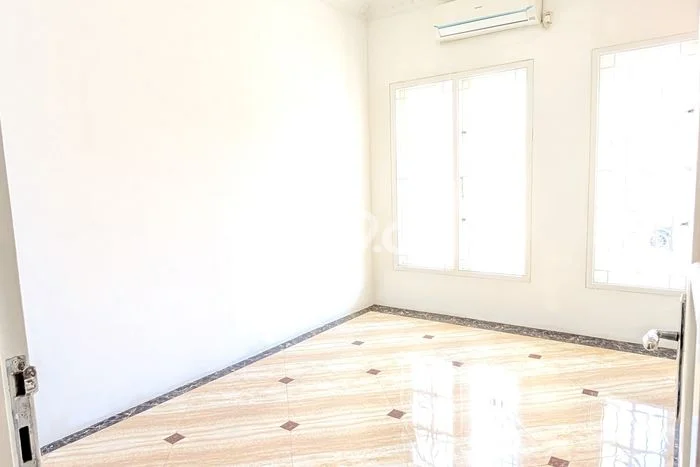 Rumah Sewa Jakarta Timur LT 235m2 LB 330m2 Kawasan Citra Grand Rumah Sewa Jakarta Timur LT 235m2 LB 330m2 Kawasan Citra Grand