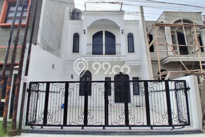 Rumah Luas Asri 4 KT Siap Pakai di BKR Bandung Rumah Luas Asri 4 KT Siap Pakai di BKR Bandung
