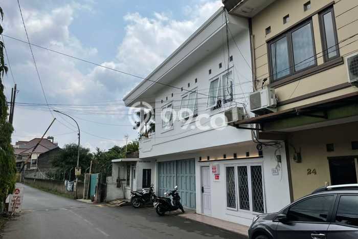 Ruko Dijual Lokasi Emas di Kiaracondong Luas 175m2 Ruko Dijual Lokasi Emas di Kiaracondong Luas 175m2