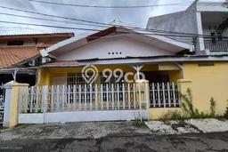 Rumah Cantik Siap Huni Di Tebet Luas 200m2 Aman Rumah Cantik Siap Huni Di Tebet Luas 200m2 Aman