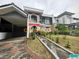 Rumah Elit LB 250m2 Siap Huni Desain Elegan di Kota Wisata, Jakarta Timur Rumah Elit LB 250m2 Siap Huni Desain Elegan di Kota Wisata, Jakarta Timur