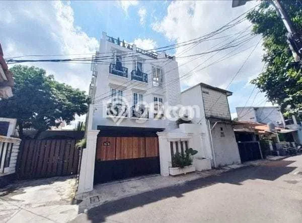 Dijual Rumah Mewah Megah Dengan View Cantik di Pejaten, Jakarta Selatan Dijual Rumah Mewah Megah Dengan View Cantik di Pejaten, Jakarta Selatan