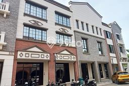 Unit Komersial Disewakan di Jakarta Utara Area Strategis Harga Kompetitif Unit Komersial Disewakan di Jakarta Utara Area Strategis Harga Kompetitif
