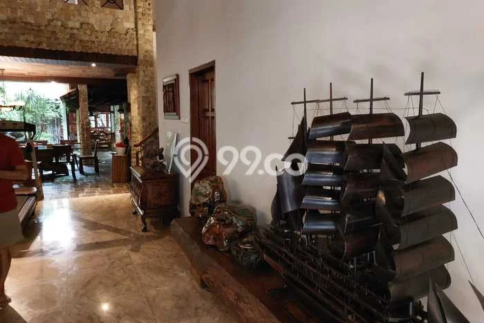 Dijual Rumah Mewah Megah Dengan View Eksklusif di Jelambar, Jakarta Barat Dijual Rumah Mewah Megah Dengan View Eksklusif di Jelambar, Jakarta Barat