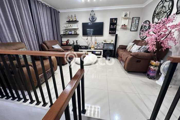 Dijual Rumah Luas Elegan Dengan View Cantik di Grand Wisata, Bekasi Dijual Rumah Luas Elegan Dengan View Cantik di Grand Wisata, Bekasi