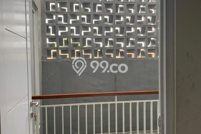 Rumah Modern Cantik 4 KT Bisa Langsung Pindah di Pancoran Mas Rumah Modern Cantik 4 KT Bisa Langsung Pindah di Pancoran Mas