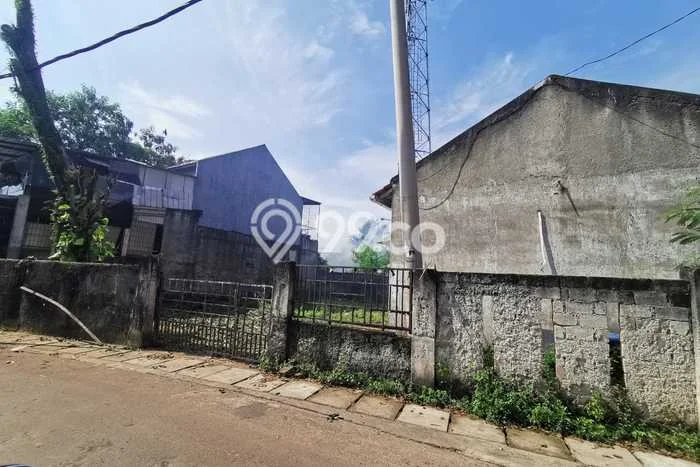 Lahan Kosong Dijual di Depok dengan Area 136m2 Lahan Kosong Dijual di Depok dengan Area 136m2
