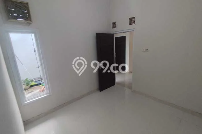 Jual Rumah Strategis Bagus Punya 2 KT di Pancoran Mas Depok SHM Jual Rumah Strategis Bagus Punya 2 KT di Pancoran Mas Depok SHM