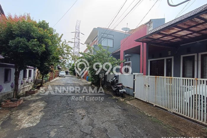 Jual Rumah Bagus Siap Huni LB 150m2 di Pancoran Mas, Depok Jual Rumah Bagus Siap Huni LB 150m2 di Pancoran Mas, Depok