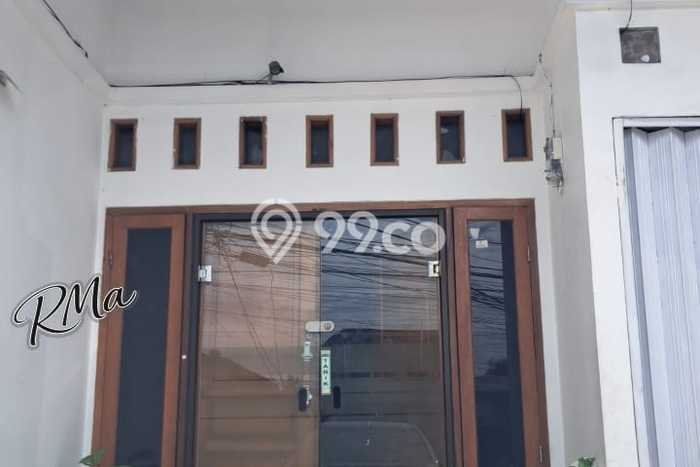 Rumah Strategis Modern Lb 150m2 di Ciracas, Jakarta Timur Rumah Strategis Modern Lb 150m2 di Ciracas, Jakarta Timur
