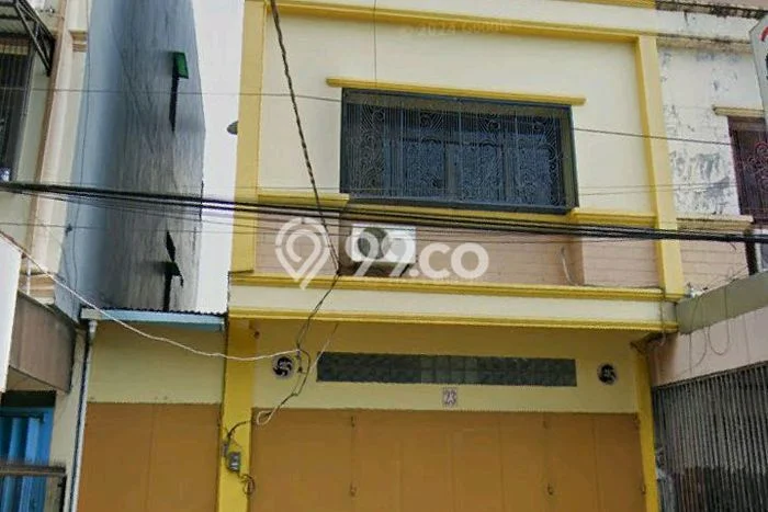 Ruko For Rent di Makassar, Luas 270m2m², Area Premium Ruko For Rent di Makassar, Luas 270m2m², Area Premium