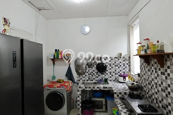 For Sale Rumah 2 Kamar Lokasi Ideal Bagus dan Strategis di Pamulang For Sale Rumah 2 Kamar Lokasi Ideal Bagus dan Strategis di Pamulang