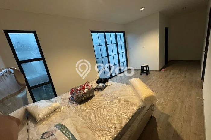 Rumah Bagus Siap Huni Di Cakung Luas 120m2 Lokasi Strategis Rumah Bagus Siap Huni Di Cakung Luas 120m2 Lokasi Strategis
